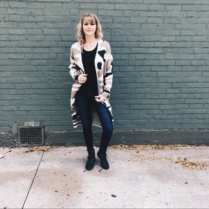 Meet your Posher, Maddie